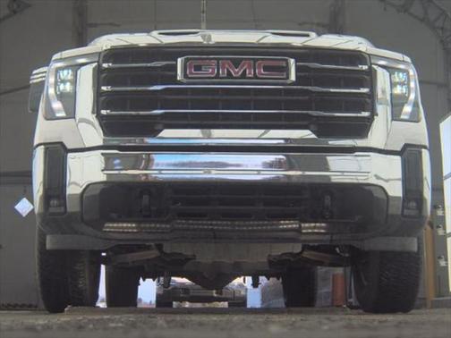 2024 GMC Sierra 2500 SLT