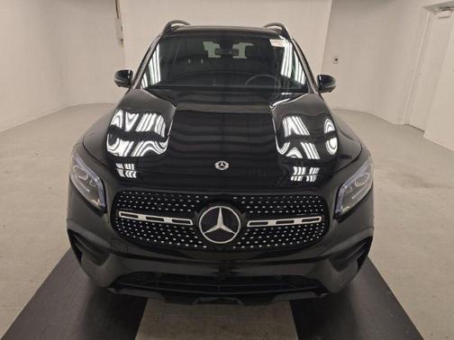 Black 2023 Mercedes-Benz GLB 250 Base