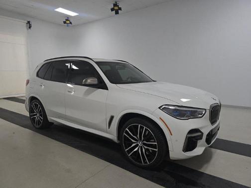 2023 BMW X5 M50i