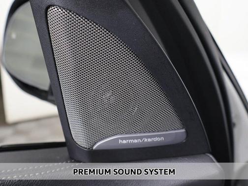 Alpine White 2023 BMW X5 M50i