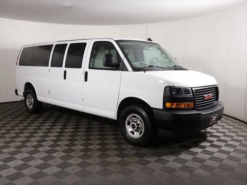 2023 GMC Savana 3500 RWD 3500 Extended Wheelbase LS