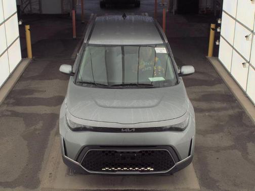 Steel Gray 2024 Kia Soul LX