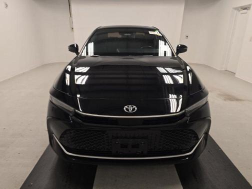 Black 2023 Toyota Crown Limited