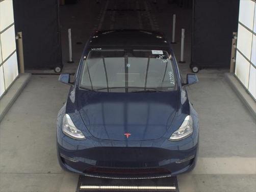2024 Tesla Model Y Long Range Dual Motor All-Wheel Drive