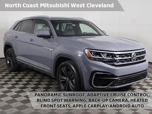 Pure Gray 2021 Volkswagen Atlas Cross Sport 3.6L V6 SE w/Technology R-Line