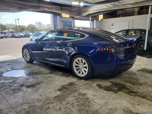 2018 Tesla Model S 75D