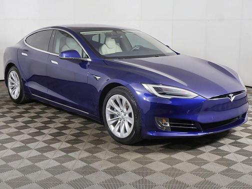 Deep Blue Metallic 2018 Tesla Model S 75D
