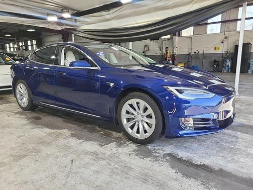 2018 Tesla Model S 75D
