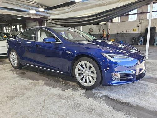 2018 Tesla Model S 75D