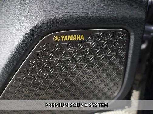 Labrador Black Pearl 2026 Mitsubishi Outlander SE 2.5 S-AWC