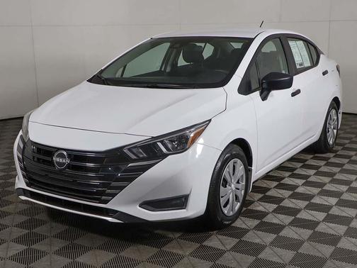 2024 Nissan Versa 1.6 S