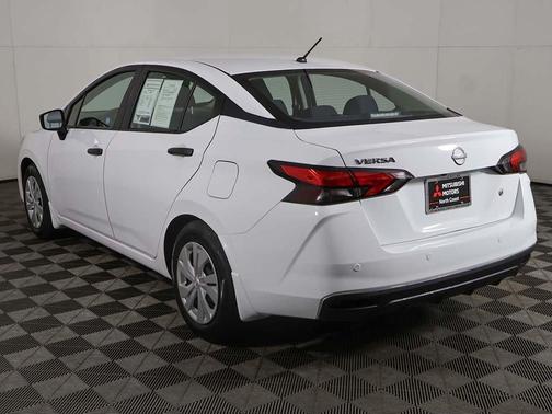 2024 Nissan Versa 1.6 S