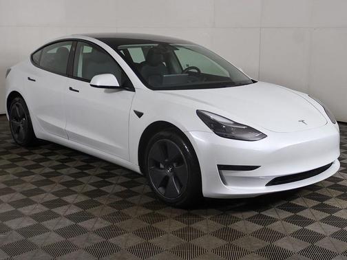 2023 Tesla Model 3 Standard Range
