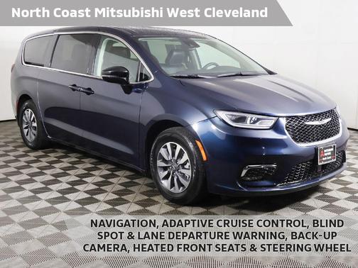 Fathom Blue Pearlcoat 2024 Chrysler Pacifica Hybrid Select