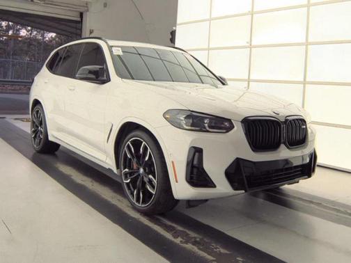 2023 BMW X3 M40i