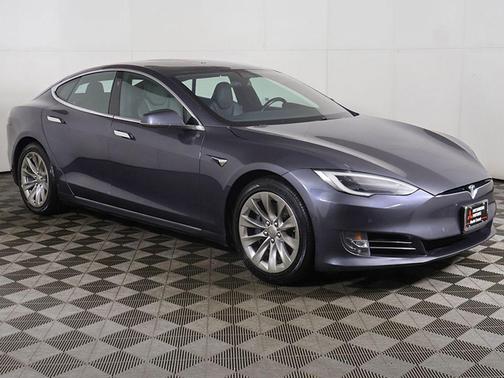 Gray 2018 Tesla Model S 75D