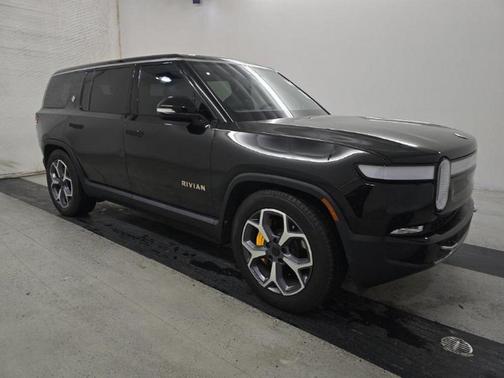 2024 Rivian R1S Adventure Quad Motor Large Pack