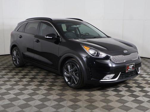 Aurora Black Pearl 2017 Kia Niro Touring