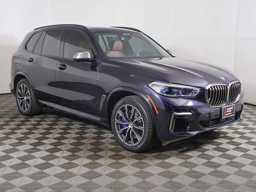 Carbon Black Metallic 2022 BMW X5 M50i