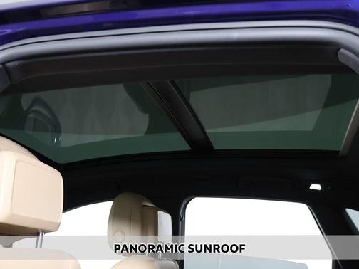 2022 Porsche Macan Base