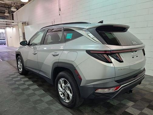 Shimmering Silver 2022 Hyundai TUCSON SEL