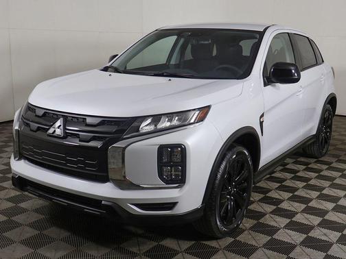 White Diamond 2026 Mitsubishi Outlander Sport 2.0 LE