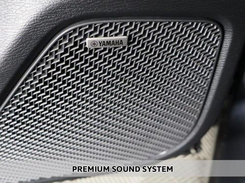 Graphite Gray 2026 Mitsubishi Outlander SE