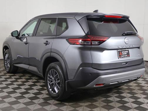 Gun Metallic 2023 Nissan Rogue S