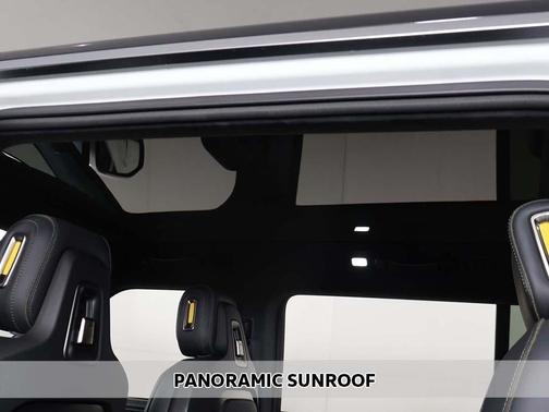 2023 Rivian R1S Adventure