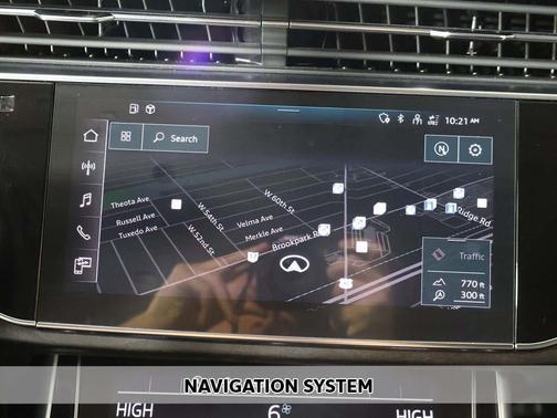 2022 Audi Q8 55 Premium