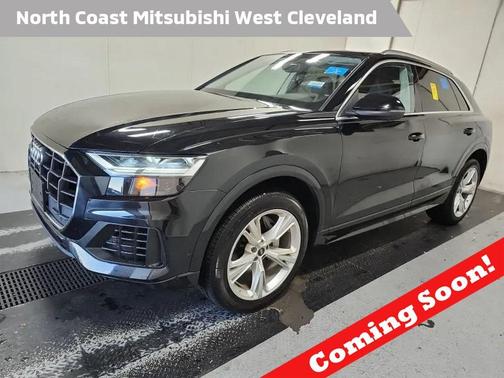 2022 Audi Q8 55 Premium