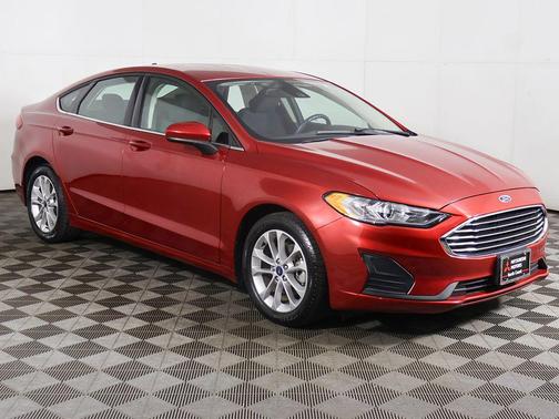Rapid Red Metallic Tinted Clearcoat 2020 Ford Fusion Hybrid SE