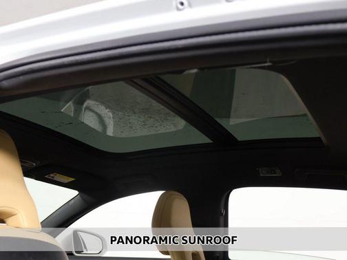 Crystal White Metallic 2021 Volvo S90 T6 Inscription