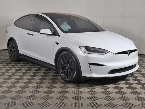 Pearl White Multi-Coat 2022 Tesla Model X Dual Motor All-Wheel Drive