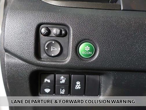 Platinum White Pearl 2022 Honda Passport AWD TrailSport