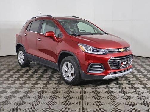 Cajun Red Tintcoat 2019 Chevrolet Trax LT