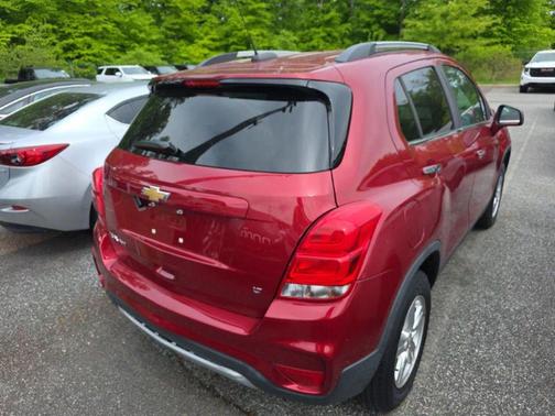 Cajun Red Tintcoat 2019 Chevrolet Trax LT