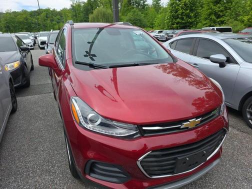 Cajun Red Tintcoat 2019 Chevrolet Trax LT