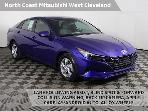 2022 Hyundai ELANTRA SE