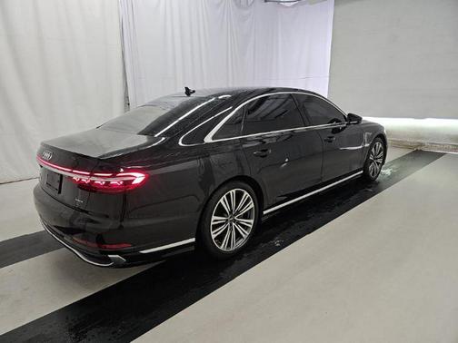 2024 Audi A8 L 55 TFSI quattro Tiptronic