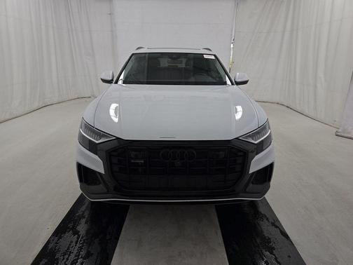 2023 Audi Q8 55 Premium Plus