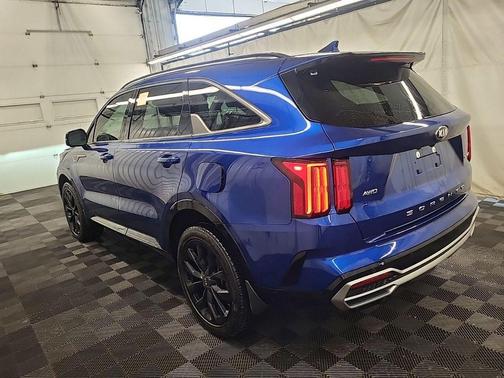 Sapphire Blue 2021 Kia Sorento SX