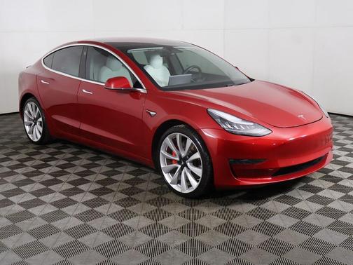 2018 Tesla Model 3 Long Range