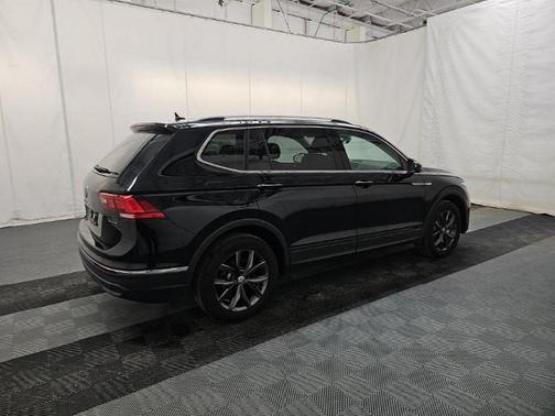 2023 Volkswagen Tiguan 2.0T SE 4MOTION