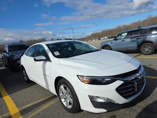 2022 Chevrolet Malibu FWD LT