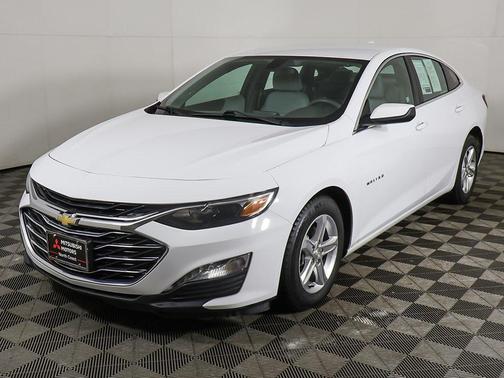 2022 Chevrolet Malibu FWD LT