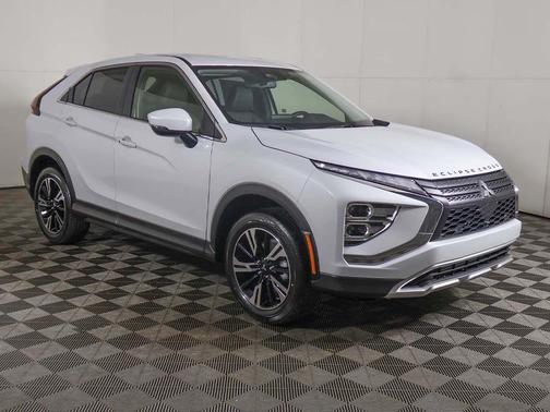 White Diamond 2026 Mitsubishi Eclipse Cross SE