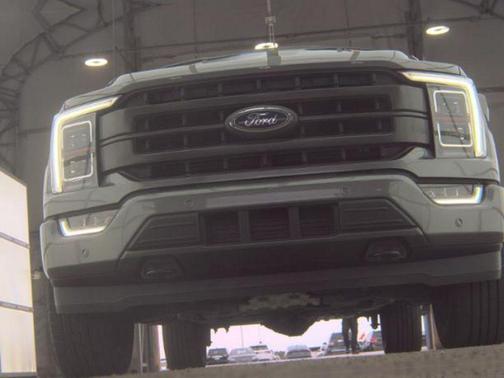 Carbonized Gray Metallic 2023 Ford F-150 Lariat