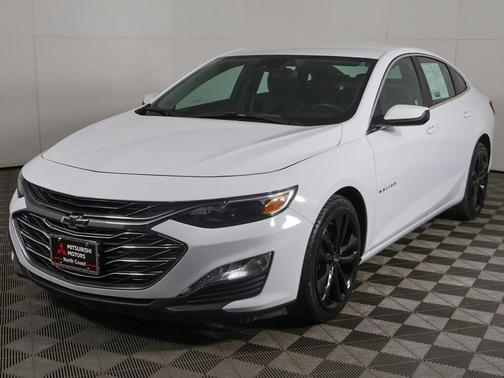 Summit White 2023 Chevrolet Malibu 1LT