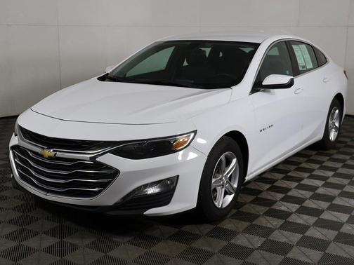 2022 Chevrolet Malibu FWD LT